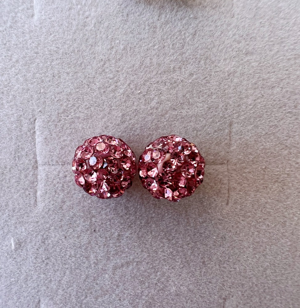 Arete pixie dust rosa 7mm 10k